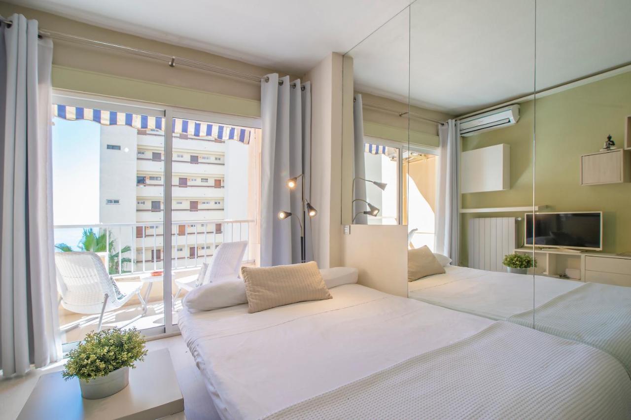 Cibeles...Estudio En El Paseo Maritimo....Wifi Marbella Exterior foto