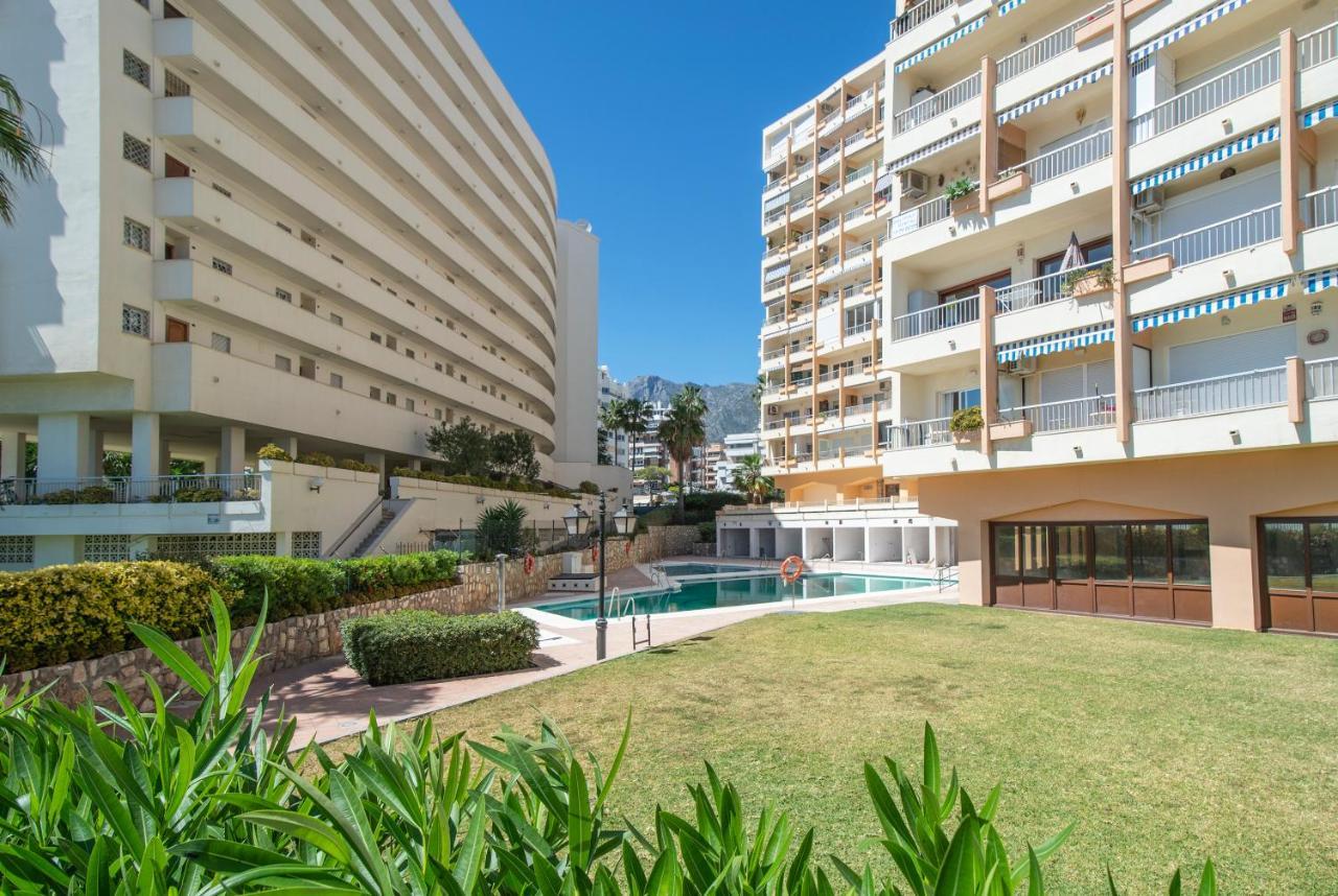 Cibeles...Estudio En El Paseo Maritimo....Wifi Marbella Exterior foto